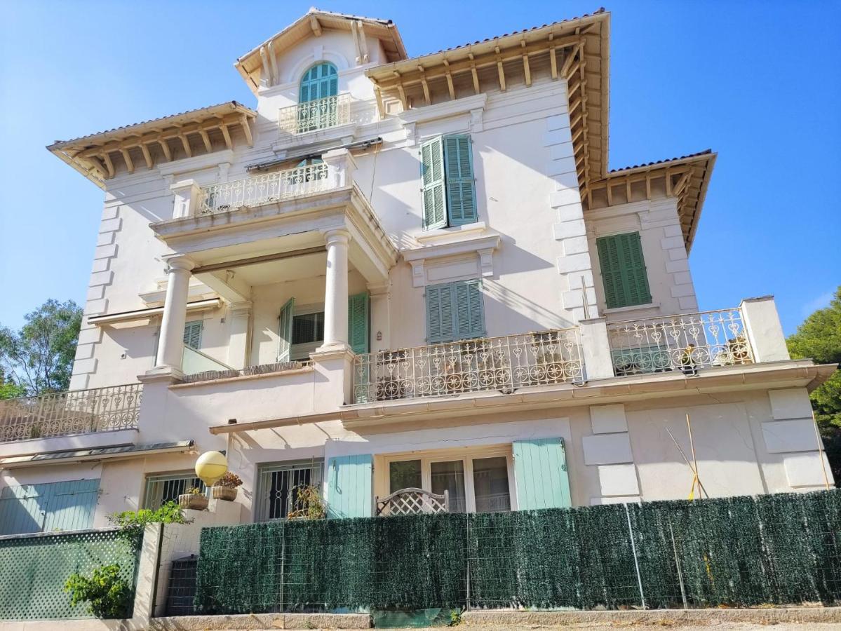 Ferienwohnung La Bastide, 100M Des Rues Pietonnes, Jardin Sanary-sur-Mer Exterior foto